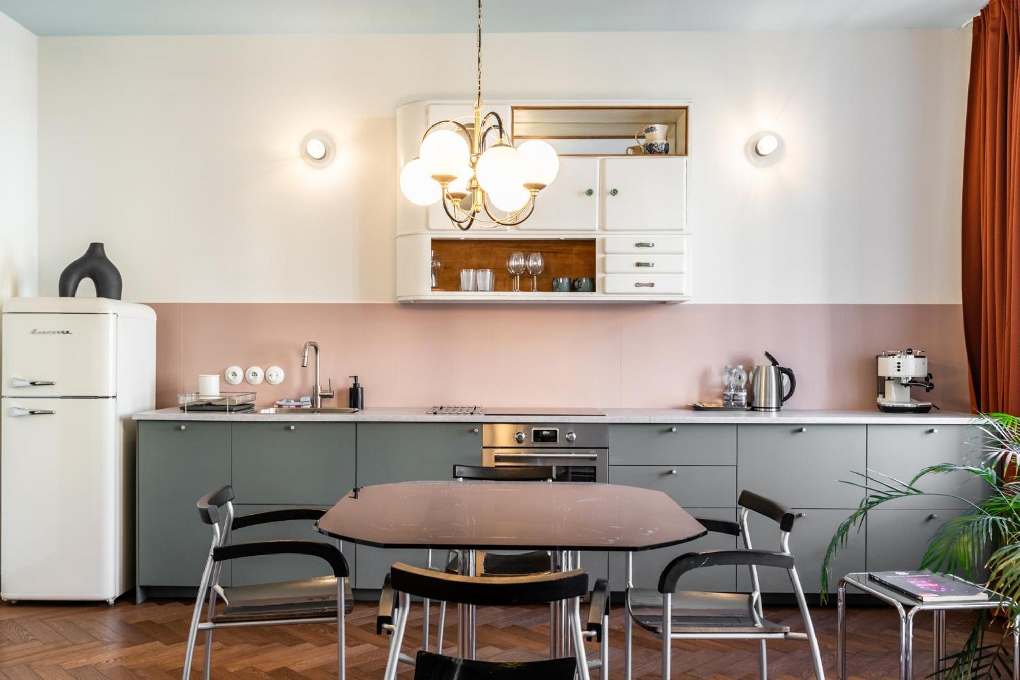 Stylowy Apartament W Centrum - Opolska Katowice Kültér fotó